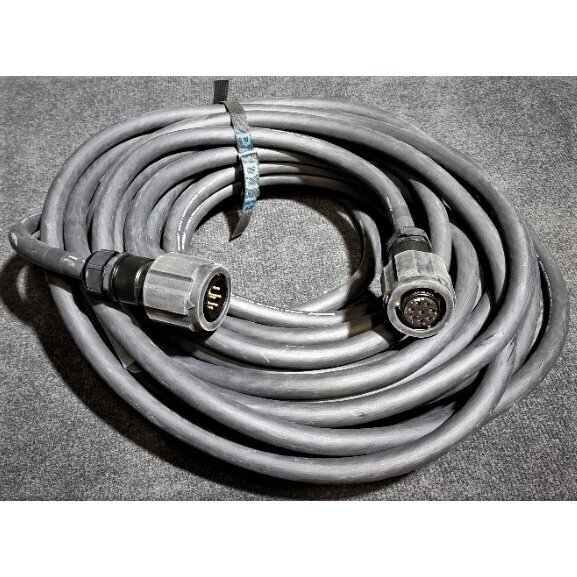 25 m loudspeaker cable (male/female, 8 poles x 4 mm2) LKI8MF-25