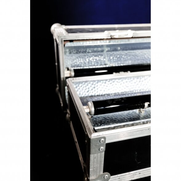 UV Light lamps installed within a case (2 in 1 case) SET of 2 4